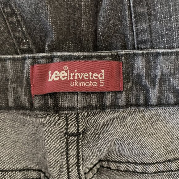 Lee Riveted Ultimate 5 Jeans Straight Leg Denim Black Size 18 S Short - Picture 3 of 6